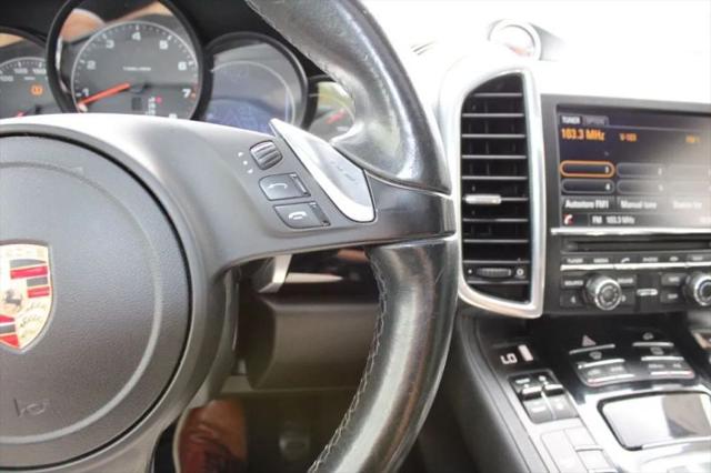 2014 Porsche Cayenne Platinum Edition