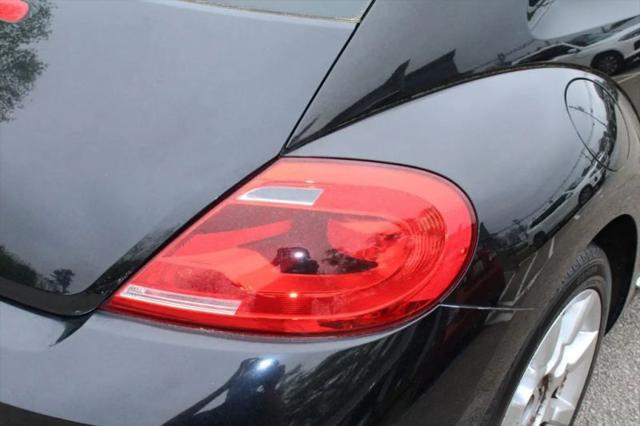 2016 Volkswagen Beetle 1.8T SEL