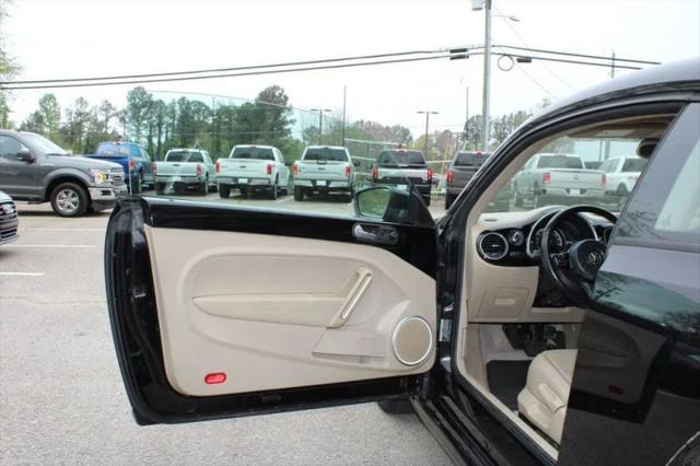 2016 Volkswagen Beetle 1.8T SEL