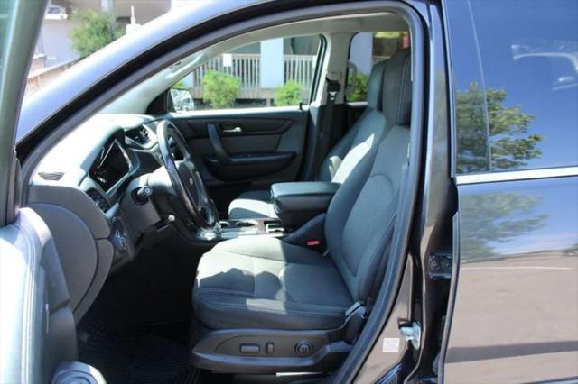2017 Chevrolet Traverse 1LT