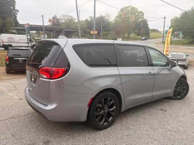 2019 Chrysler Pacifica Touring Plus