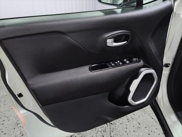 2019 Jeep Renegade Latitude FWD