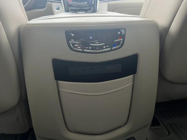 2017 Cadillac Escalade Premium Luxury