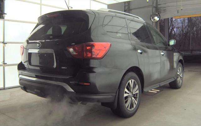 2017 Nissan Pathfinder S