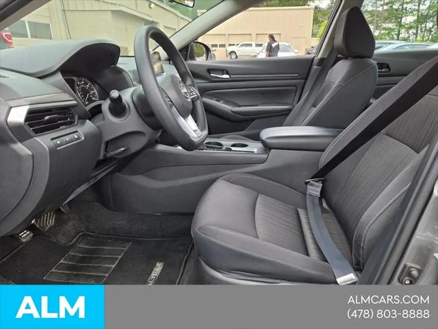 2025 Nissan Altima SV FWD