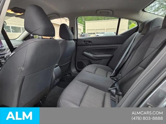 2025 Nissan Altima SV FWD