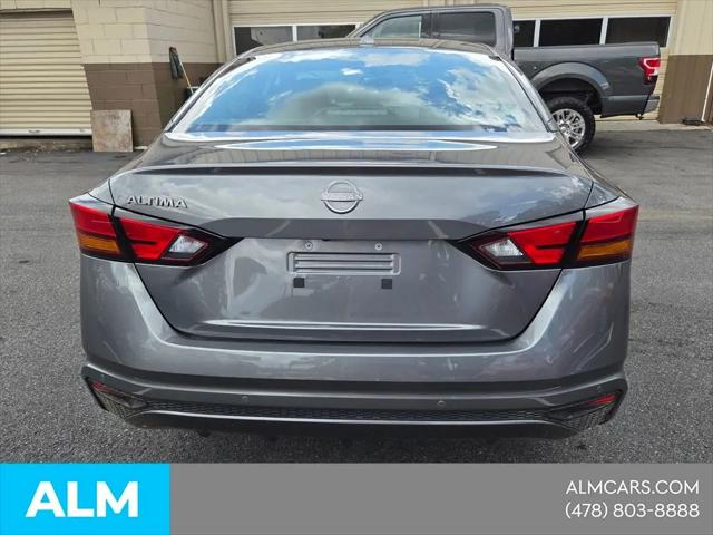 2025 Nissan Altima SV FWD