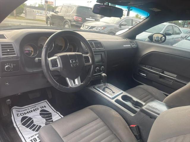 2014 Dodge Challenger SXT