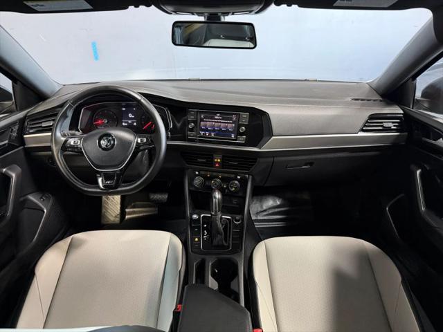 2019 Volkswagen Jetta 1.4T R-Line