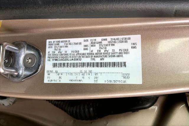 2020 Ford Escape Titanium Hybrid