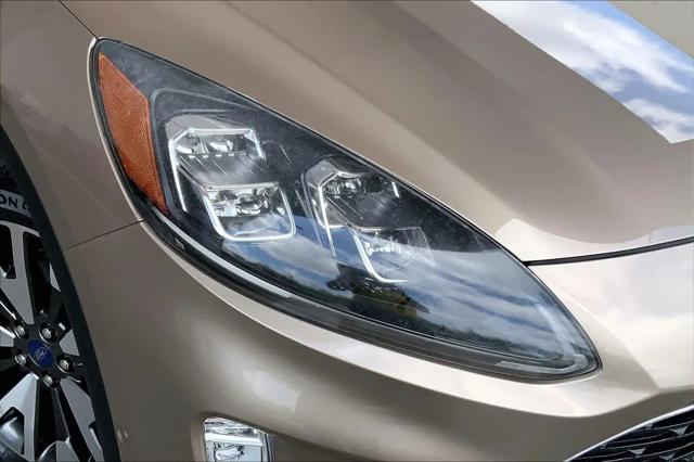 2020 Ford Escape Titanium Hybrid