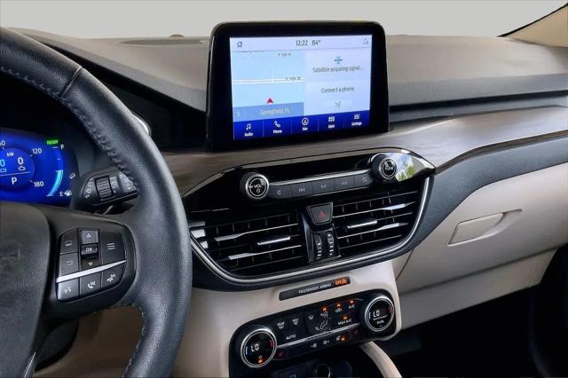 2020 Ford Escape Titanium Hybrid