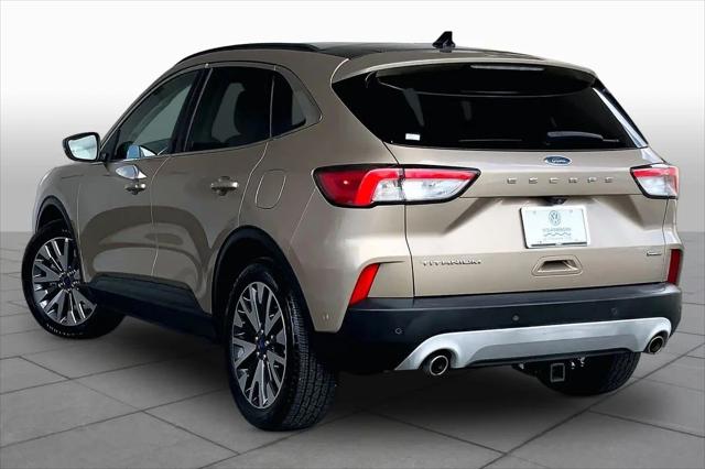 2020 Ford Escape Titanium Hybrid