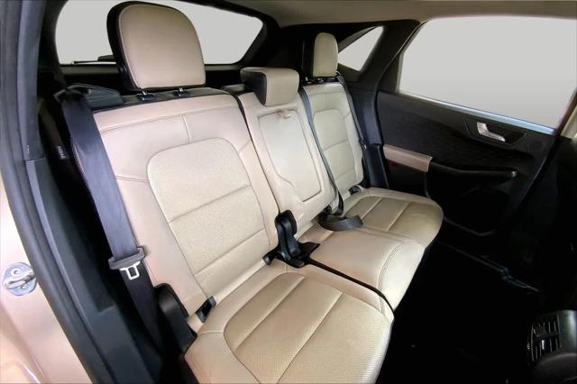 2020 Ford Escape Titanium Hybrid