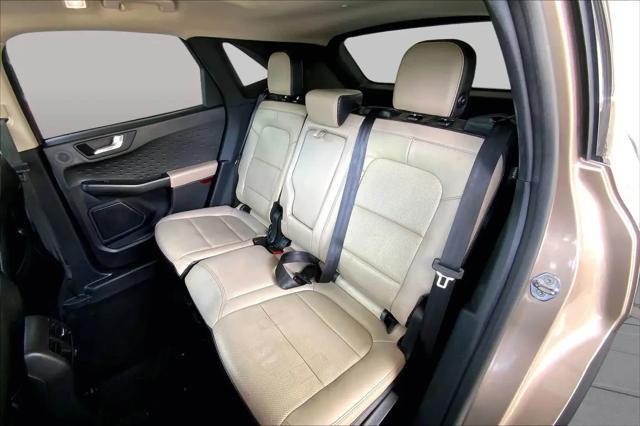 2020 Ford Escape Titanium Hybrid