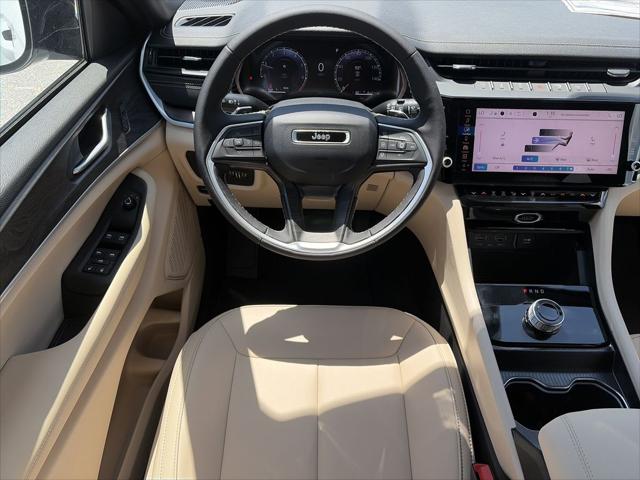 2026 Jeep Grand Cherokee Limited 4x2