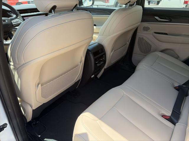 2026 Jeep Grand Cherokee Limited 4x2