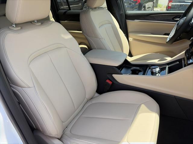 2026 Jeep Grand Cherokee Limited 4x2