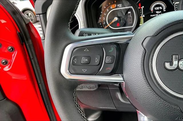 2025 Jeep Wrangler 4-Door Sahara 4x4