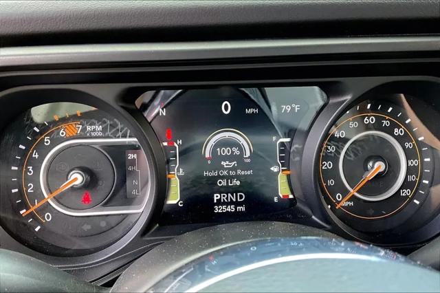 2025 Jeep Wrangler 4-Door Sahara 4x4