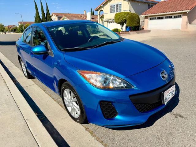 2012 Mazda Mazda3 i Touring