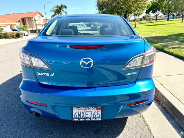 2012 Mazda Mazda3 i Touring
