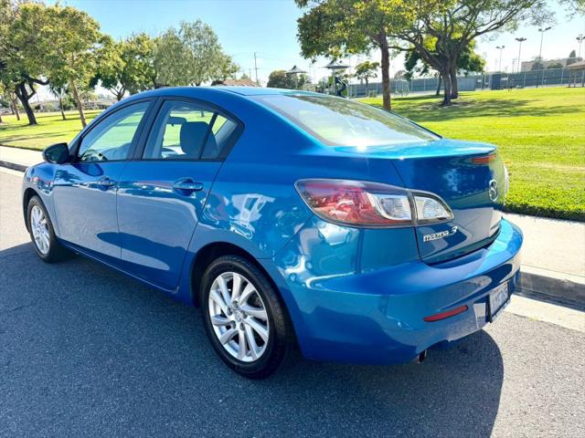 2012 Mazda Mazda3 i Touring