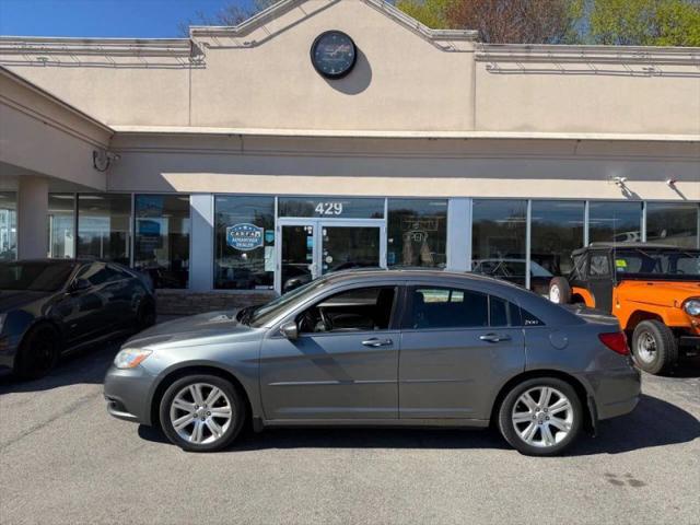 2012 Chrysler 200 Touring
