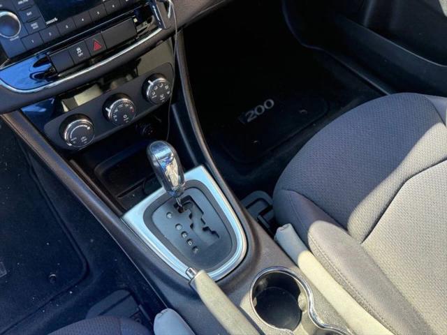 2012 Chrysler 200 Touring