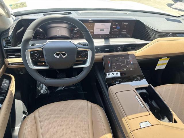 2026 INFINITI QX80 LUXE