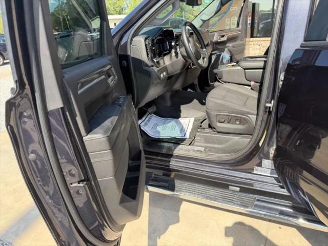 2023 Chevrolet Silverado 1500 4WD Crew Cab Standard Bed LT