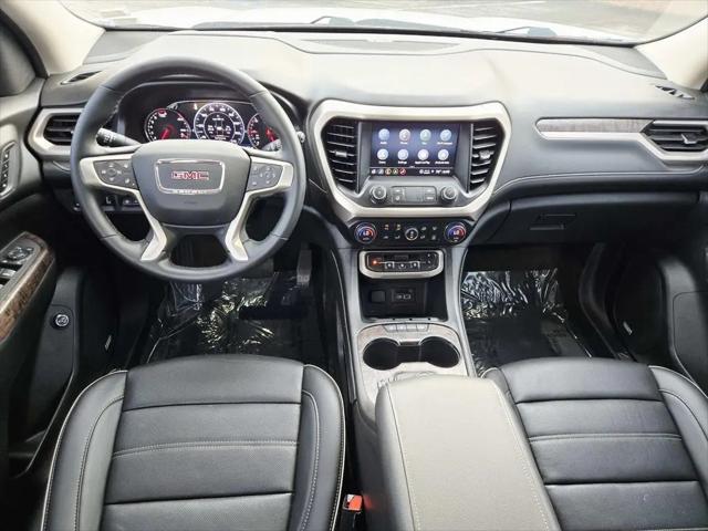 2023 GMC Acadia AWD Denali