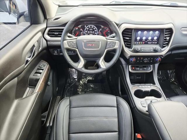 2023 GMC Acadia AWD Denali