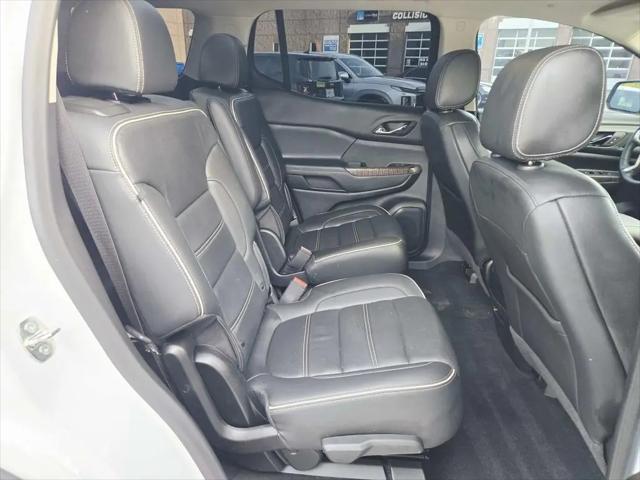 2023 GMC Acadia AWD Denali