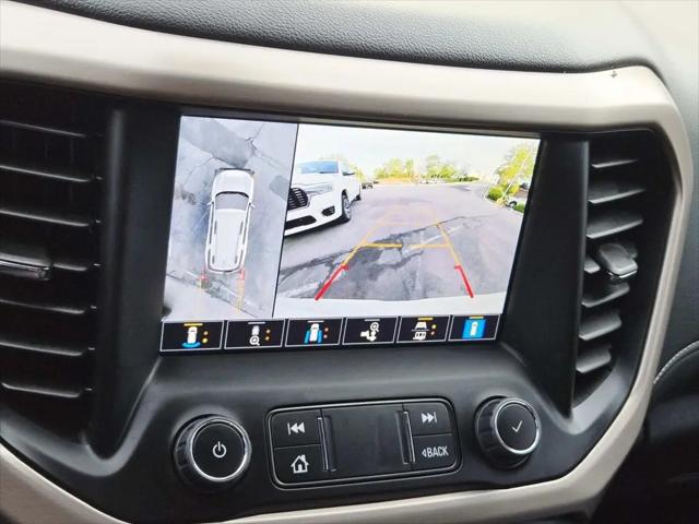 2023 GMC Acadia AWD Denali