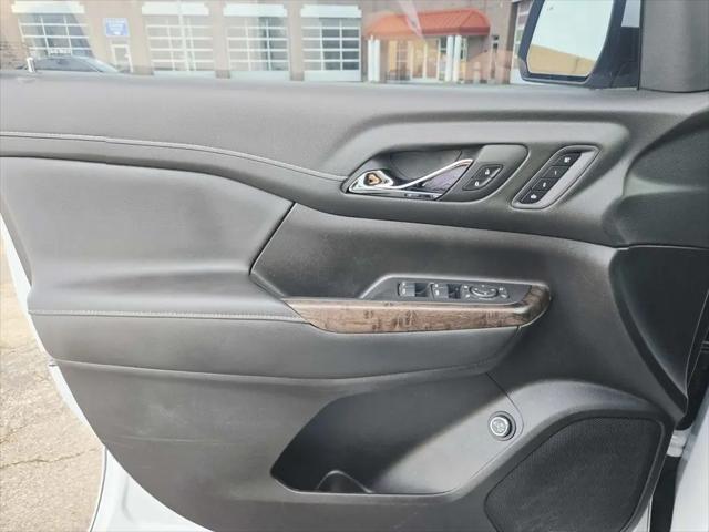 2023 GMC Acadia AWD Denali