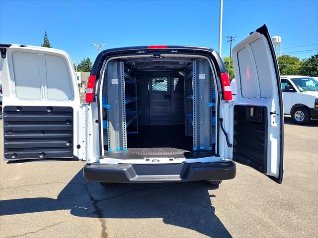 2026 Chevrolet Express Cargo Van 2500 Regular Wheelbase, WT, RWD