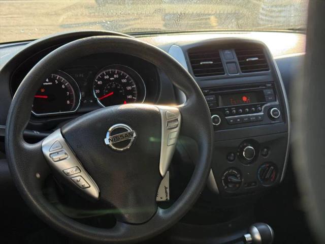 2016 Nissan Versa 1.6 SV