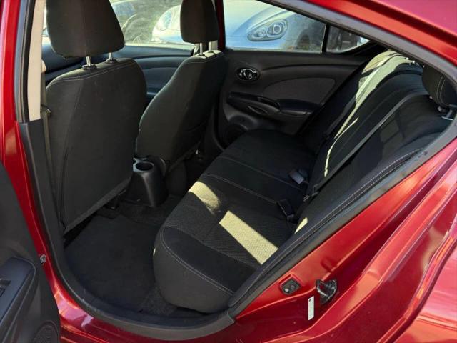 2016 Nissan Versa 1.6 SV