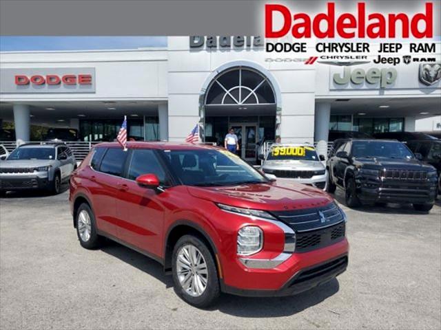2023 Mitsubishi Outlander ES 2.5 2WD for sale in Miami, FL