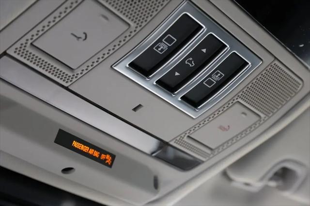 2022 Jaguar XF R-Dynamic SE P300 AWD Automatic
