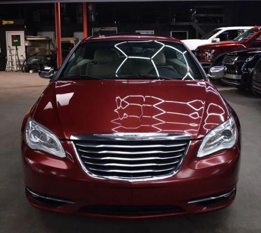 2013 Chrysler 200 Limited