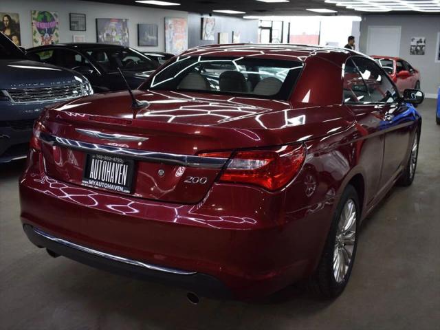 2013 Chrysler 200 Limited