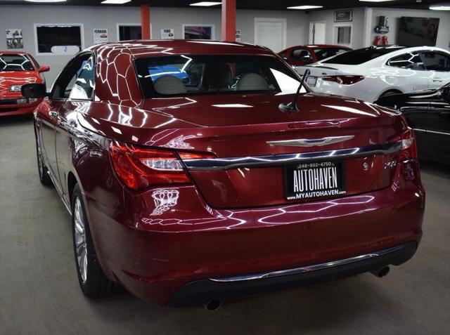 2013 Chrysler 200 Limited