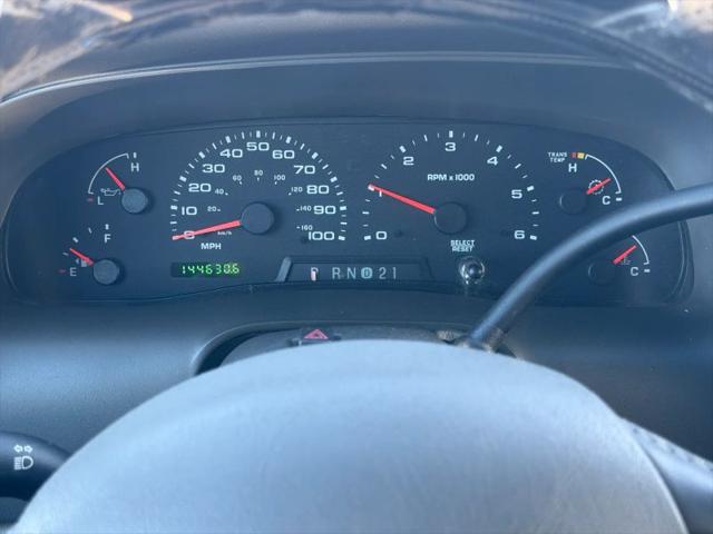 2003 Ford Excursion XLT