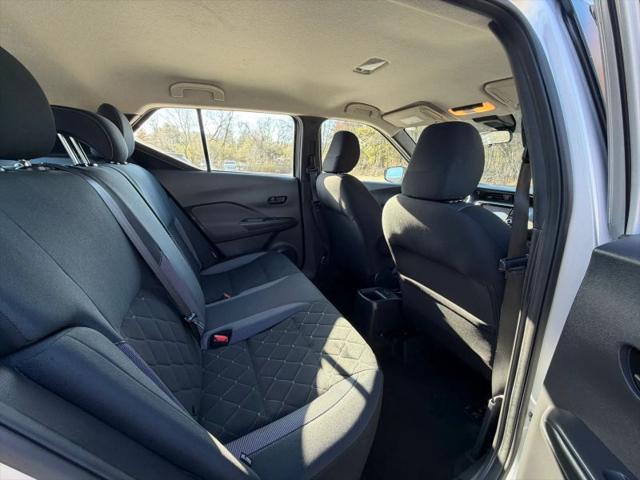 2020 Nissan Kicks S Xtronic CVT