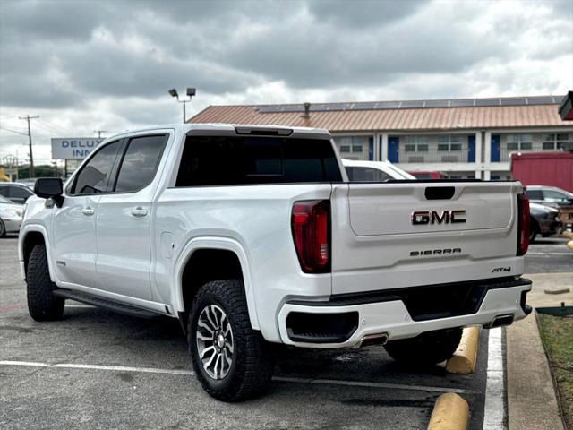 2022 GMC Sierra 1500 Limited 4WD Crew Cab Short Box AT4