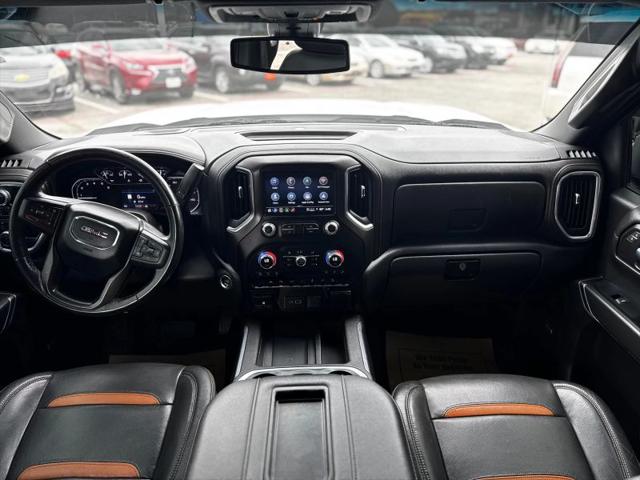 2022 GMC Sierra 1500 Limited 4WD Crew Cab Short Box AT4