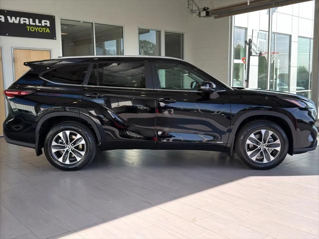 2026 Toyota Highlander Hybrid XLE
