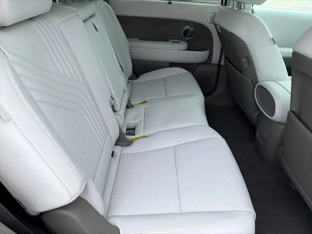 2026 Hyundai Palisade Hybrid Blue SEL 8P